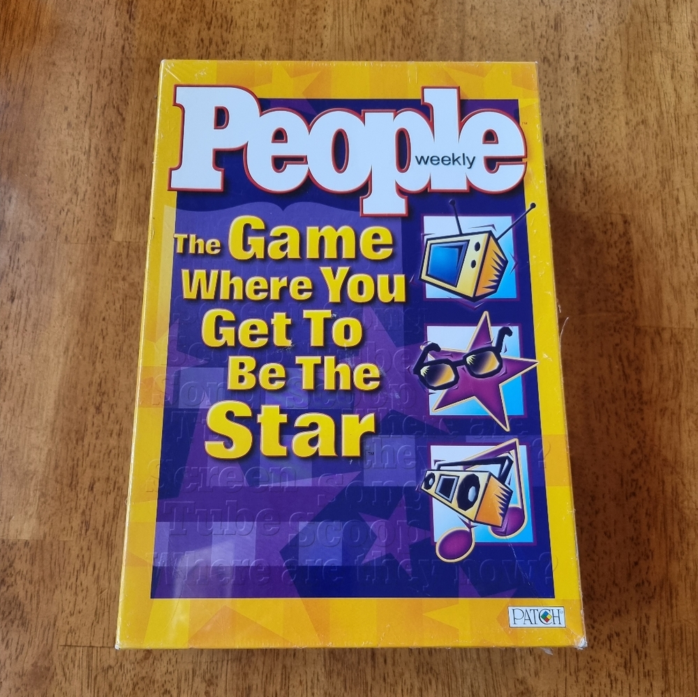 People Magazine Weekly Board Game Ages 12 Years & Up 2002 New!